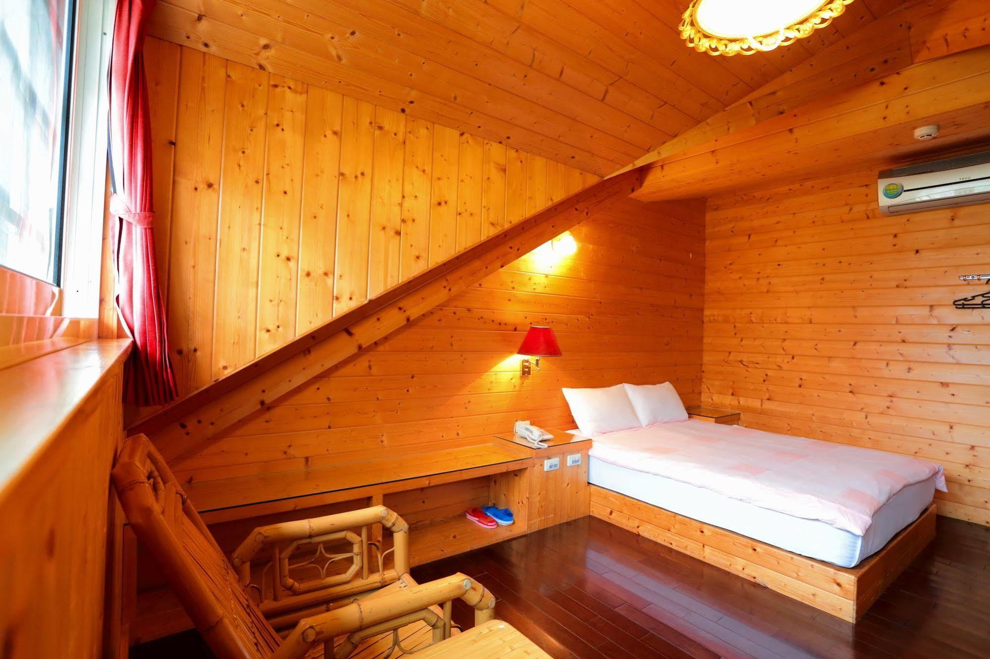 คิงไต้หวันบีแอนด์บี Bed & Breakfast ลู่กู่ ภายนอก รูปภาพ