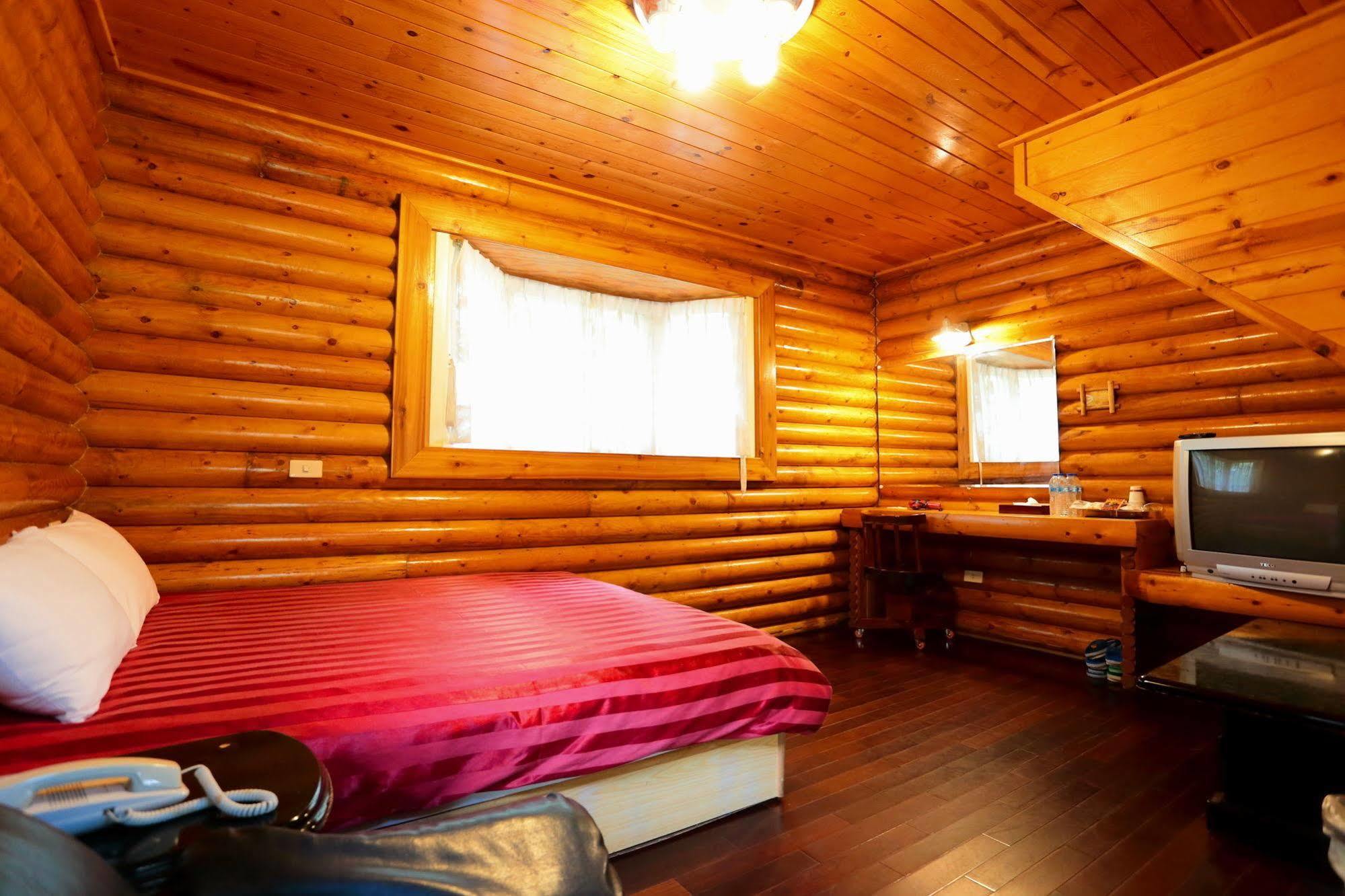 คิงไต้หวันบีแอนด์บี Bed & Breakfast ลู่กู่ ภายนอก รูปภาพ