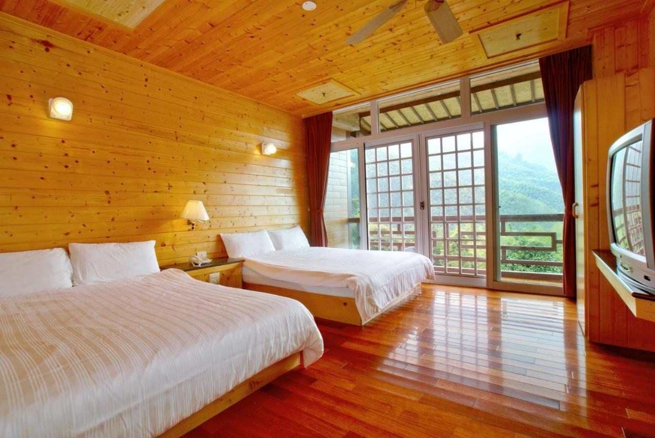 คิงไต้หวันบีแอนด์บี Bed & Breakfast ลู่กู่ ภายนอก รูปภาพ